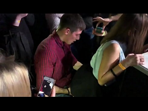 ❤️ Äkta sex på en rysk nattklubb. 18-årig rysk tjej i anus och vagina knullad på en nattklubb. ❌ Pornvideo at porn sv.porngifer.ru